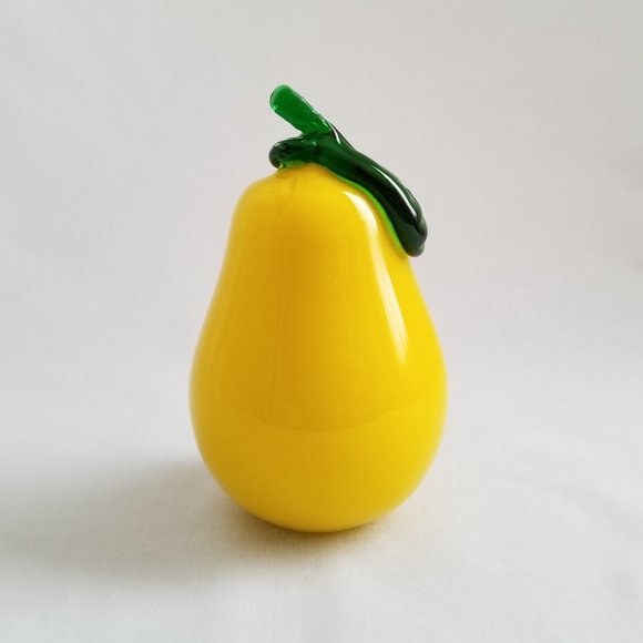 Art Glass Yellow Pear Fruit Decorative Art Décor / Home Décor Collectible - Picture 3 of 10